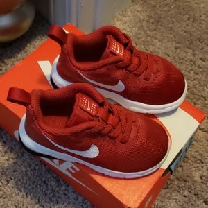 Nike air max toddler sneakers